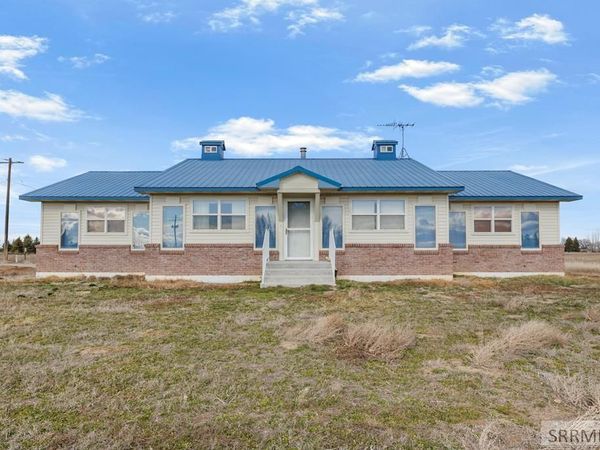 165 N 900 W, BLACKFOOT, ID 83221