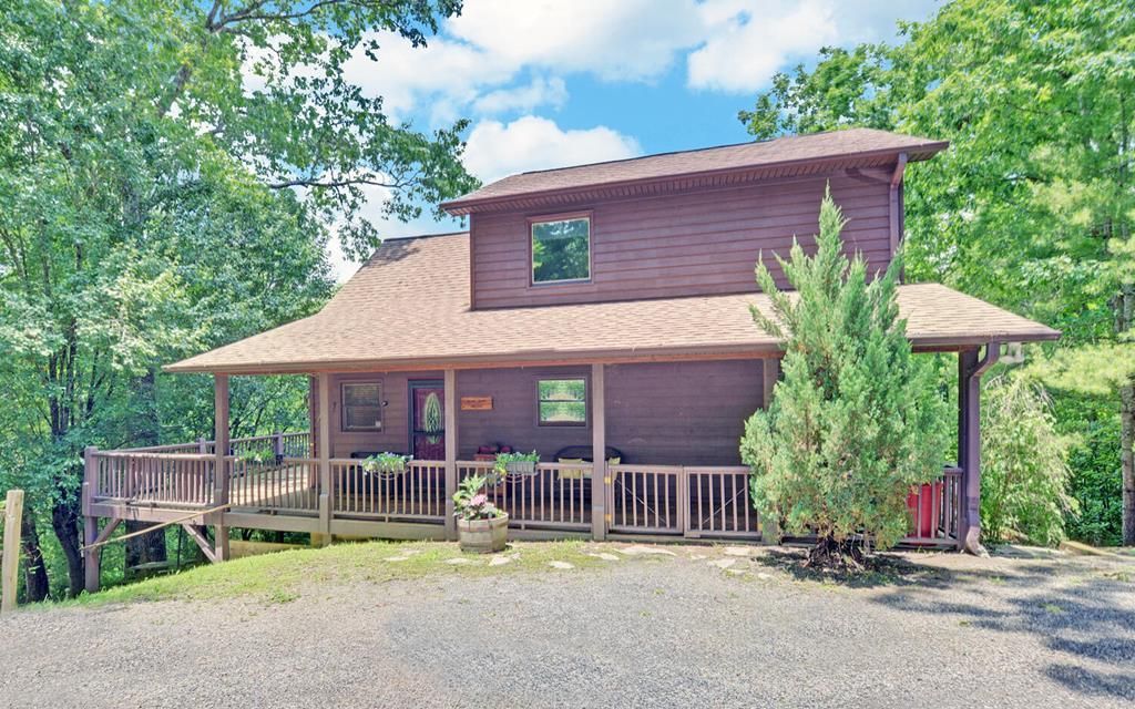 56 Waxwing Trail Murphy, NC 28906