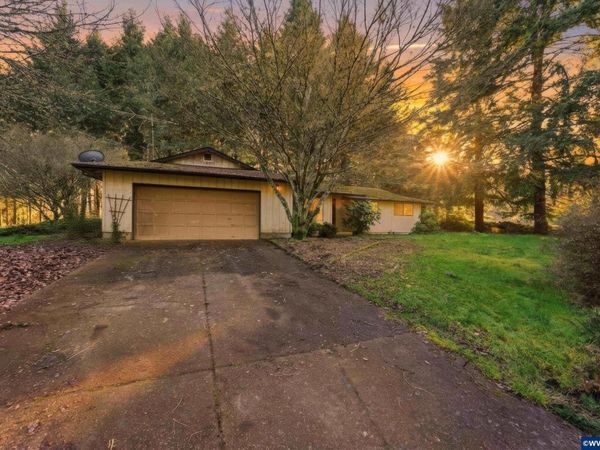 30684 Peterson Rd, Corvallis, OR 97333