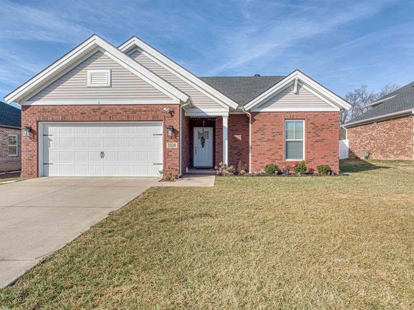 3529 Montgomery Court, Newburgh, IN 47630