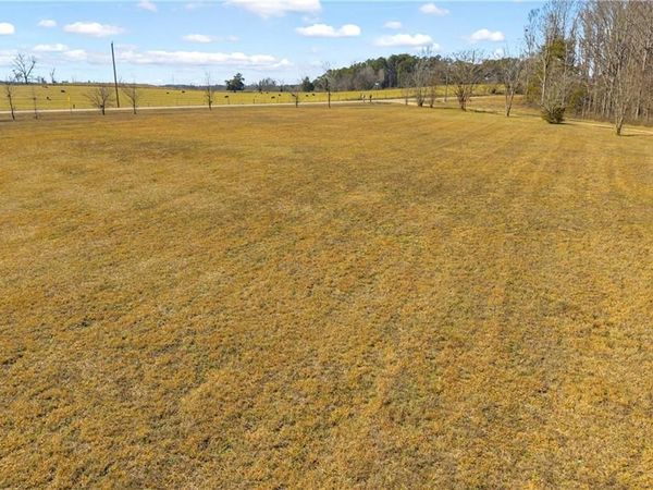 91 Almetie Drive, Toccoa, GA 30577