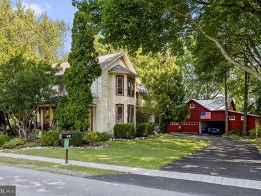 781 NEWPORT AVENUE, GAP, PA 17527