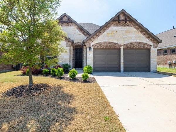 5853 Casstello DR, Round Rock, TX 78665