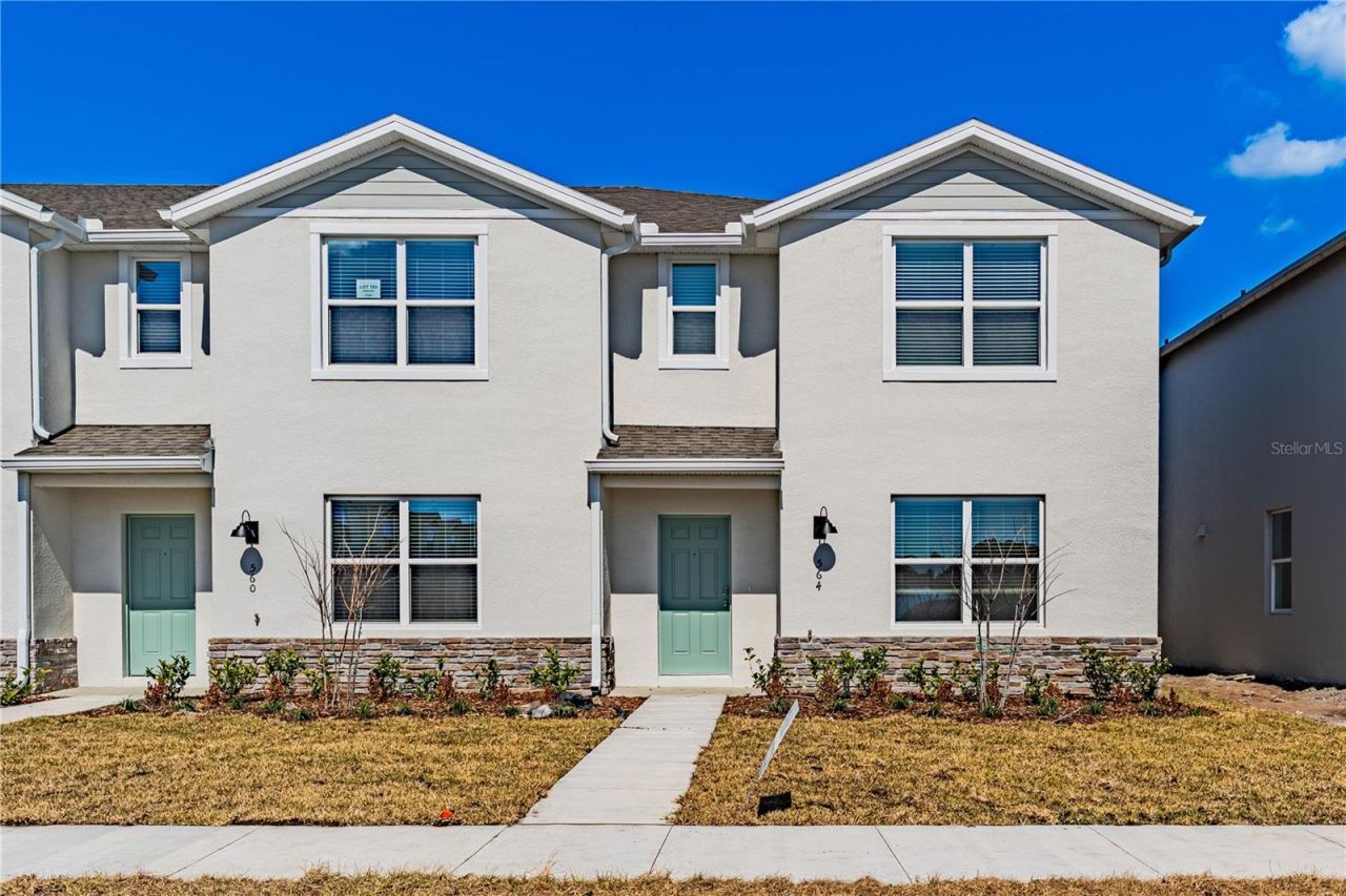 564 Preston Cove Drive, Saint Cloud, FL 34771 Main Photo