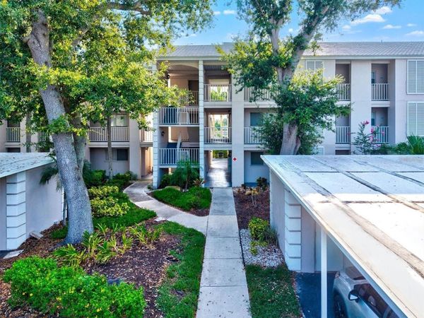 433 CERROMAR LANE, Unit 331, VENICE, FL 34293