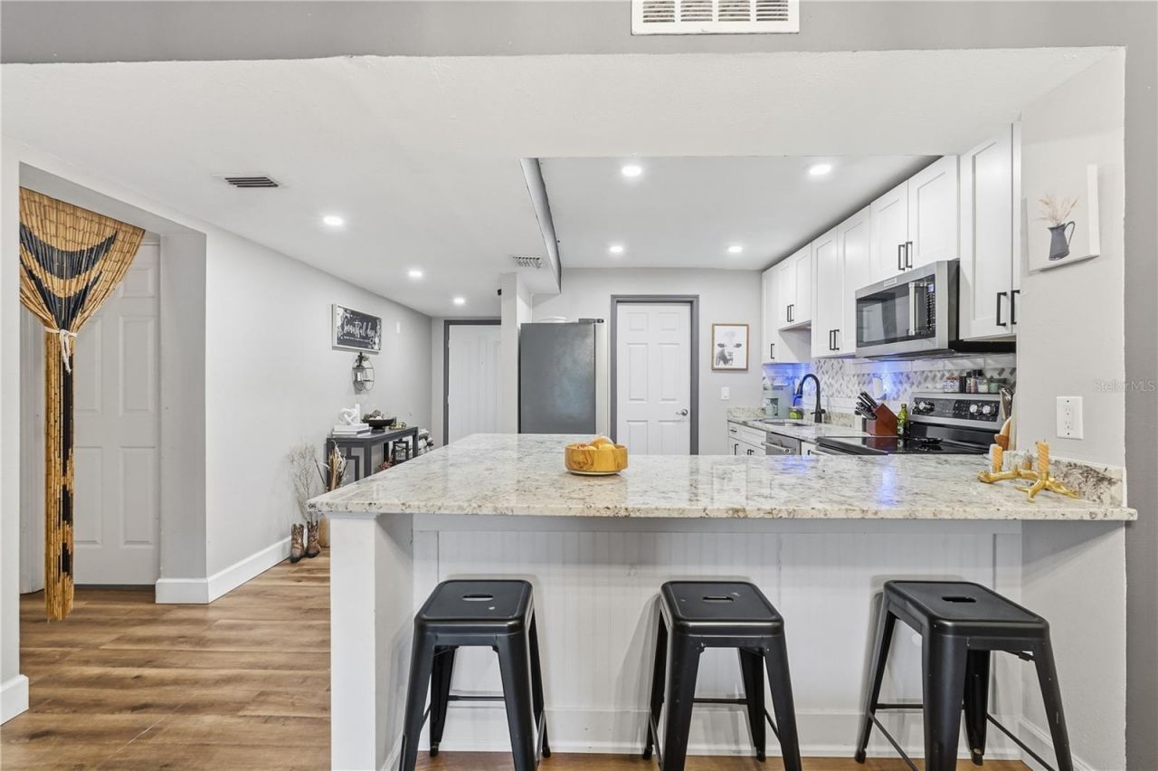 1200 Tarpon Woods Boulevard, Unit N2, Palm Harbor, FL 34685 Photo