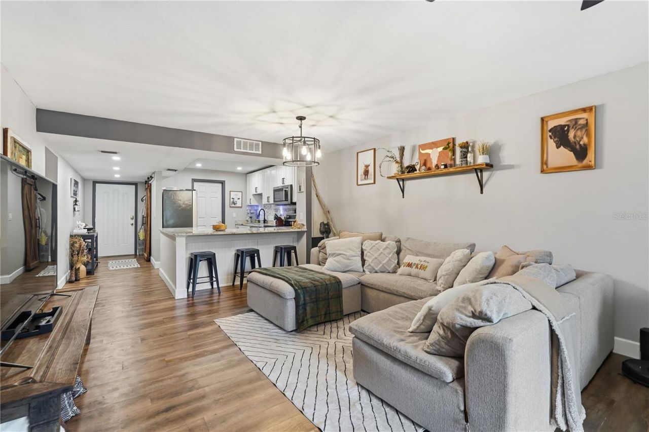 1200 Tarpon Woods Boulevard, Unit N2, Palm Harbor, FL 34685 Photo