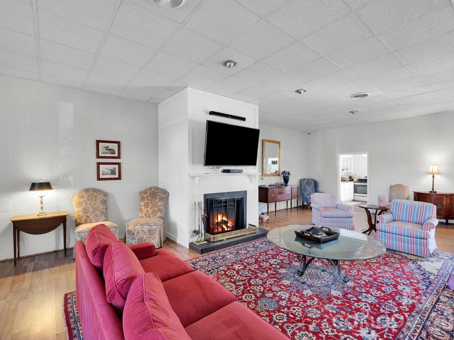 Property Image 38