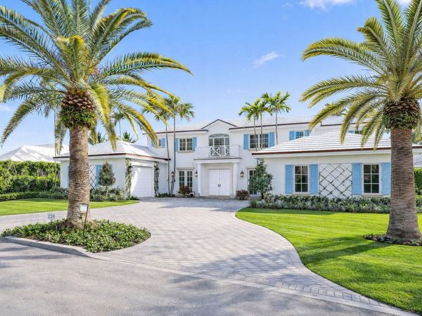 220 Esplanade Way, Palm Beach, FL 33480