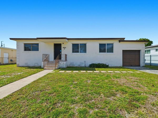 18000 NW 6th Ct, Miami, FL 33169