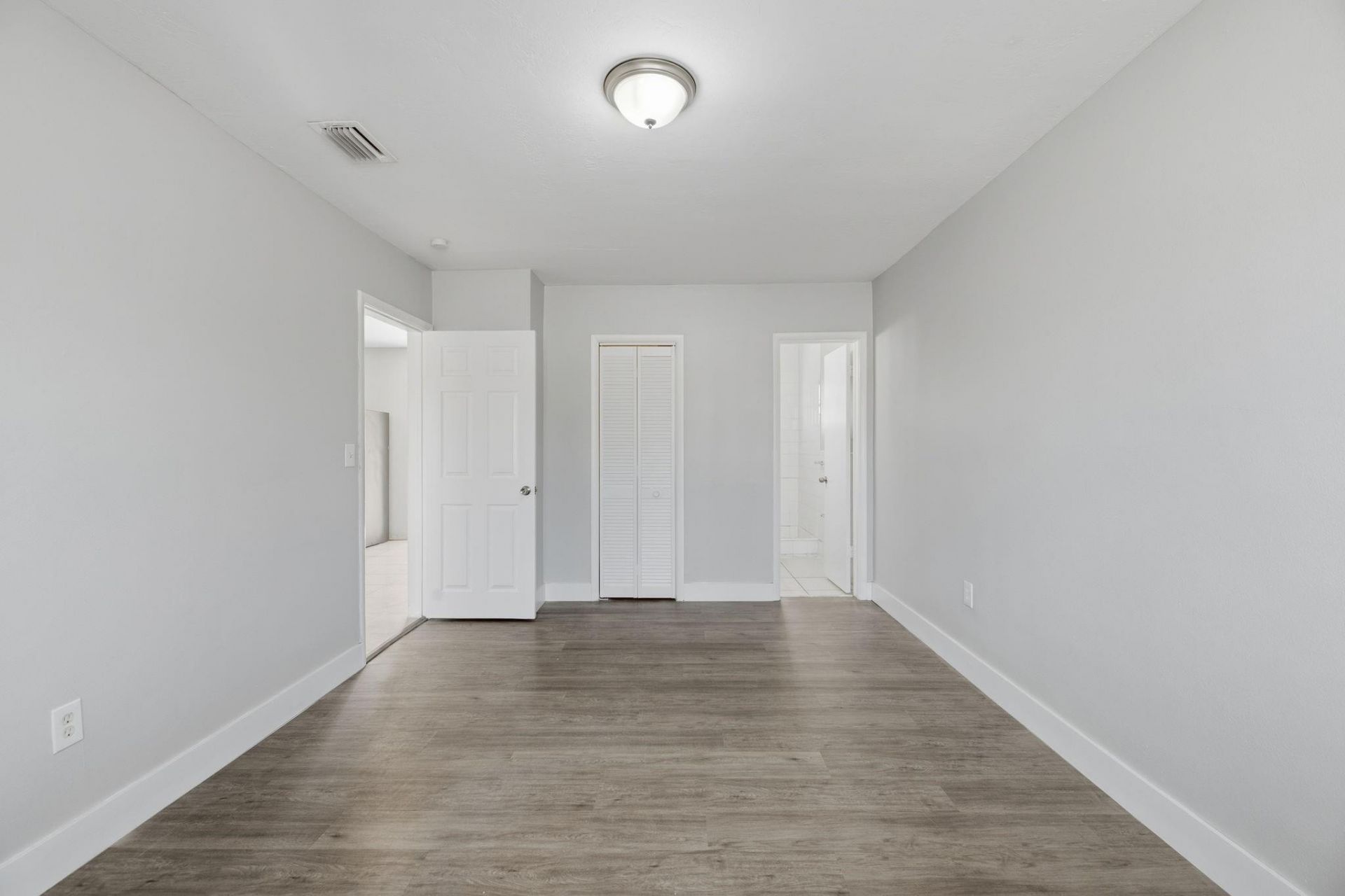 18000 NW 6th Court, Miami, FL 33169 Photo