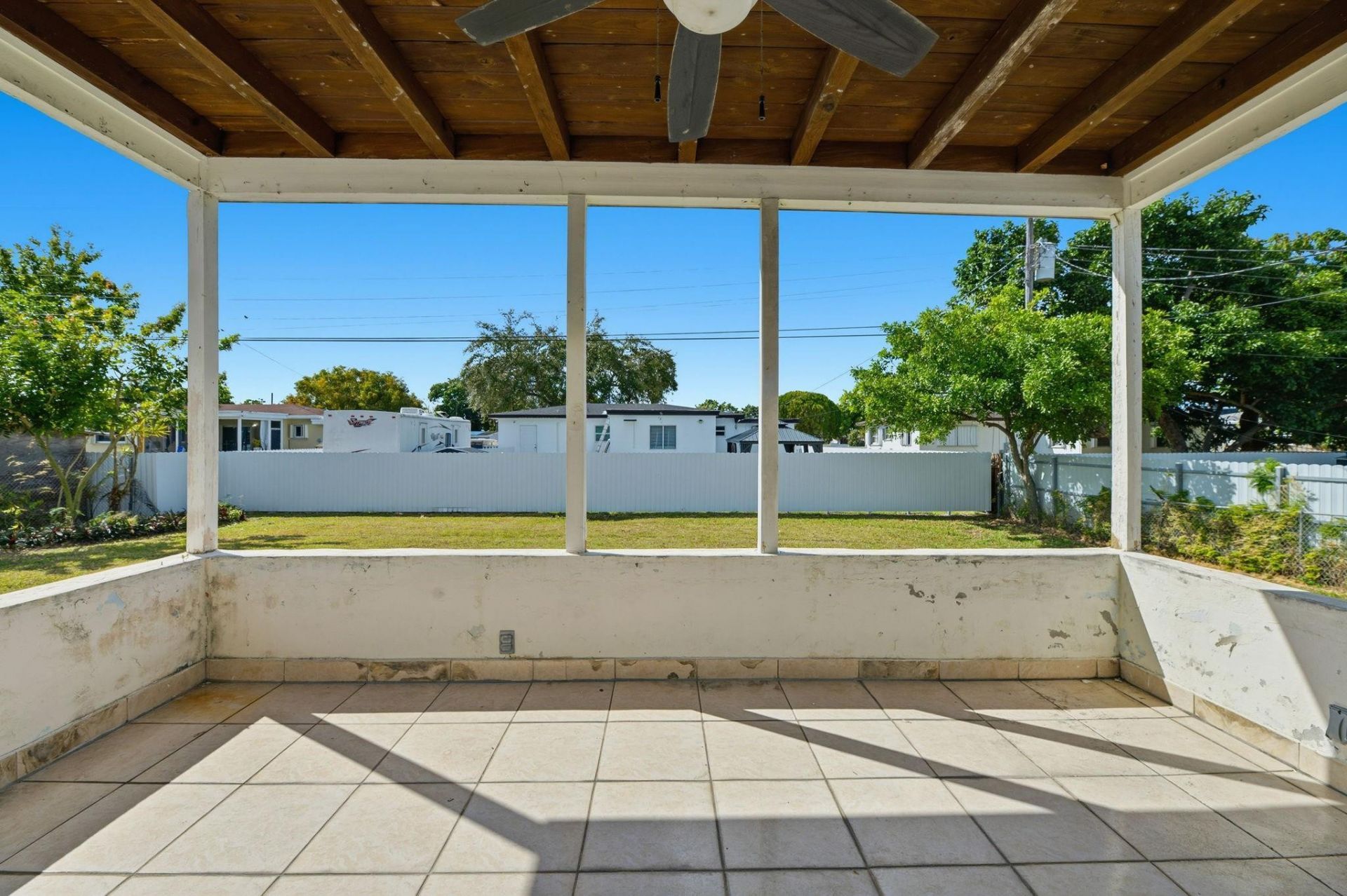 18000 NW 6th Court, Miami, FL 33169 Photo