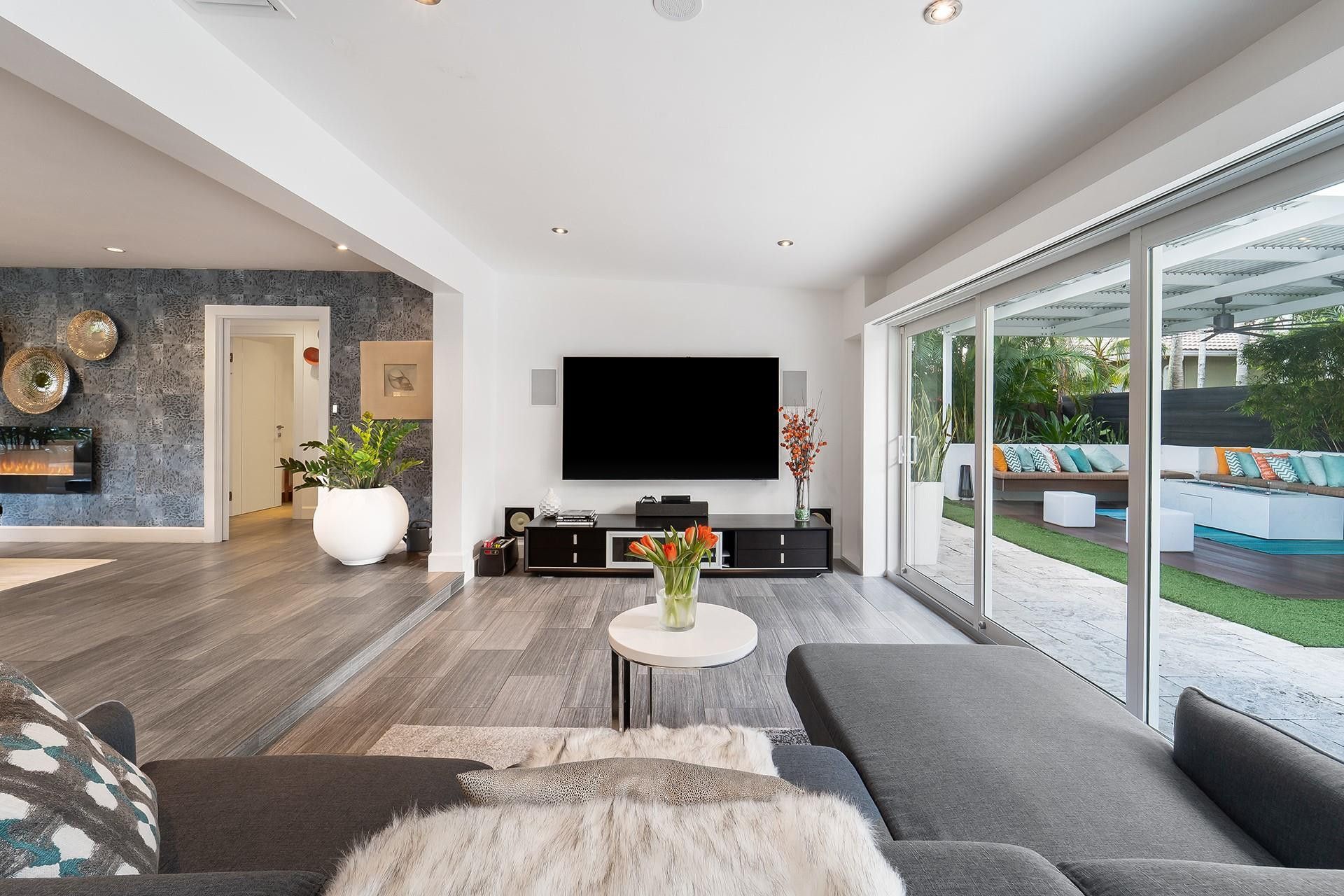 2617 Bayview Drive, Fort Lauderdale, FL 33306 Photo