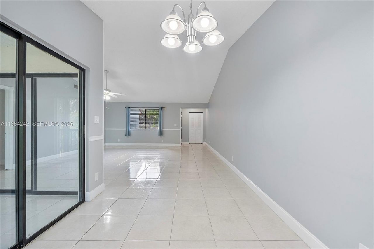 9518 SW 1st Ct, Unit 21-S, Coral Springs, FL 33071 Photo