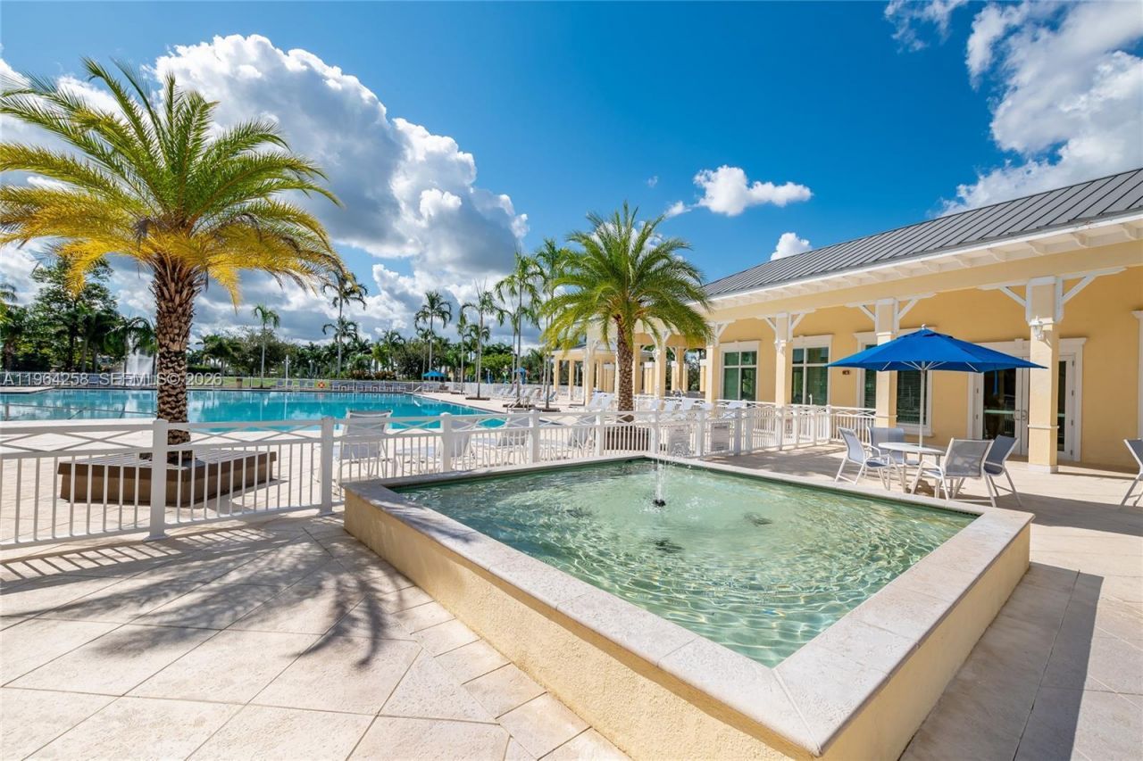 205 SE 29th Ter, Unit 2, Homestead, FL 33033 Photo