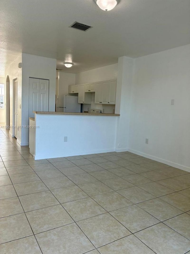 205 SE 29th Ter, Unit 2, Homestead, FL 33033 Photo