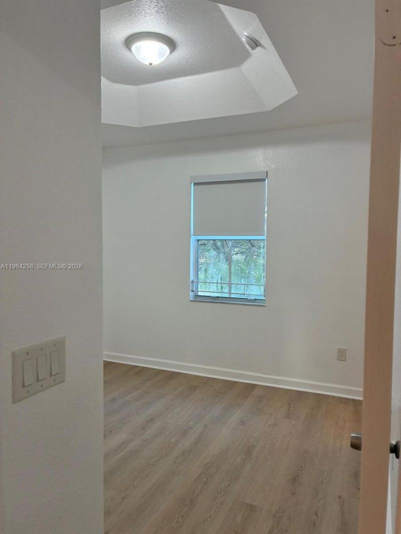 205 SE 29th Ter, Unit 2, Homestead, FL 33033 Photo