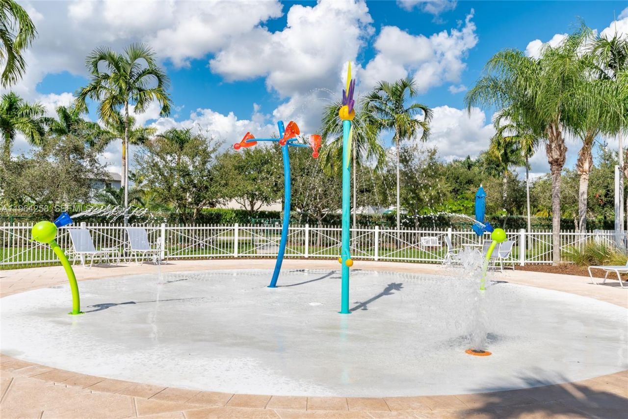 205 SE 29th Ter, Unit 2, Homestead, FL 33033 Photo