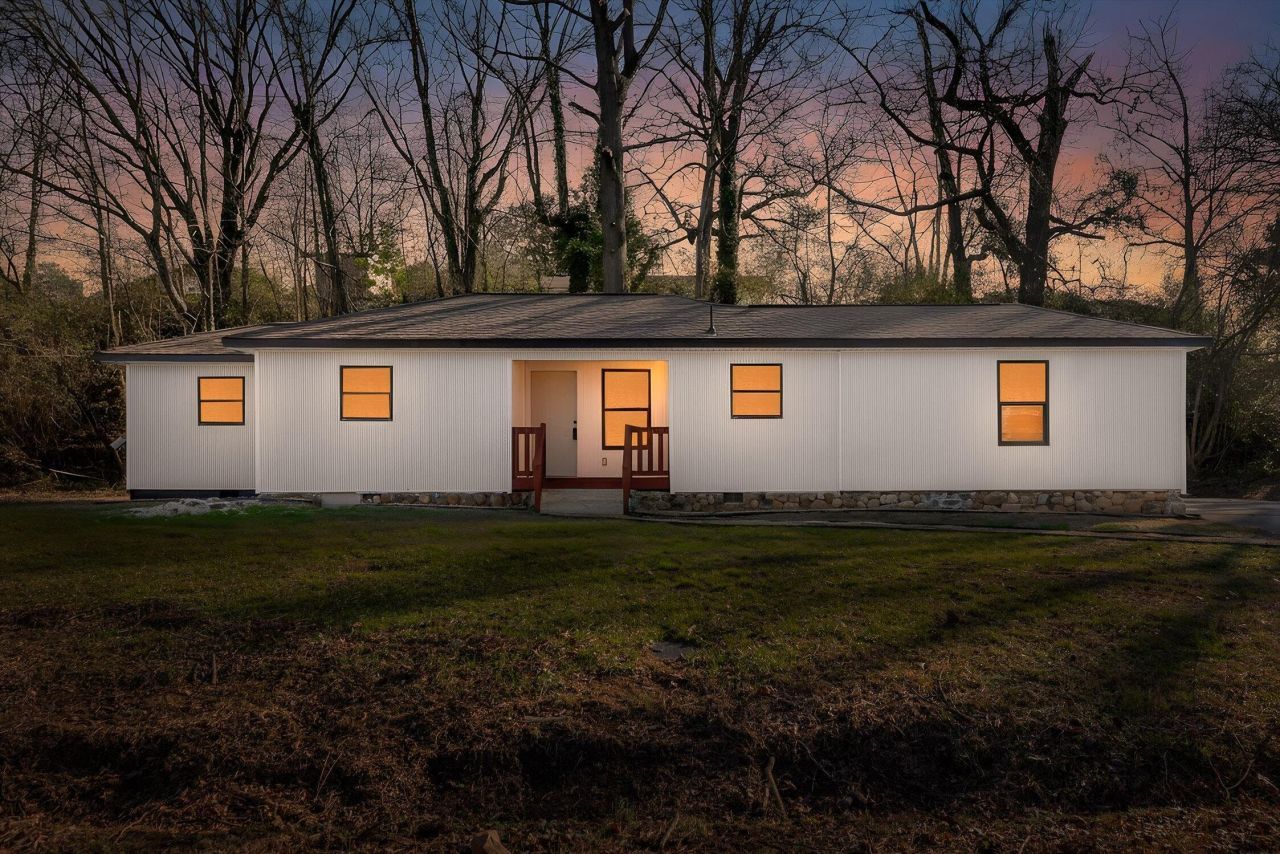 4210 Davis Lane, Chattanooga, TN 37416 Main Photo