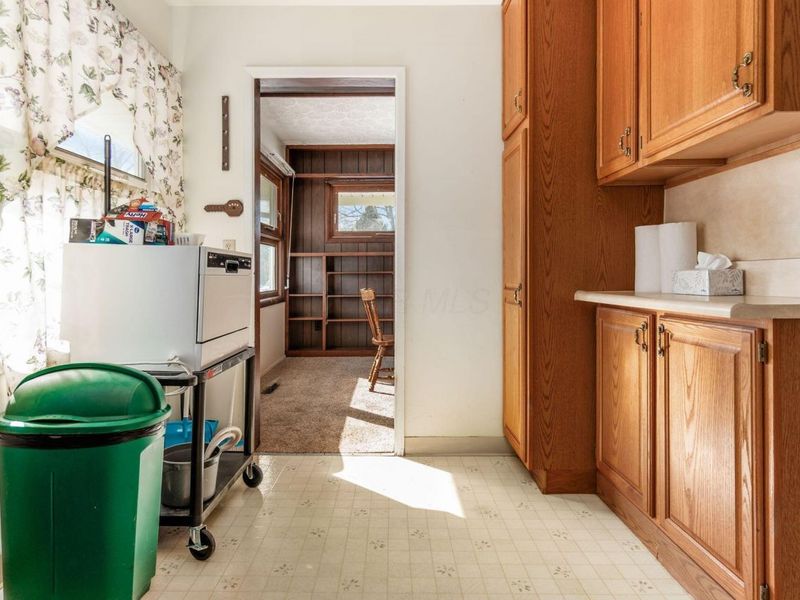 1284 Thurston Drive, Columbus, OH 43227 Photo 18