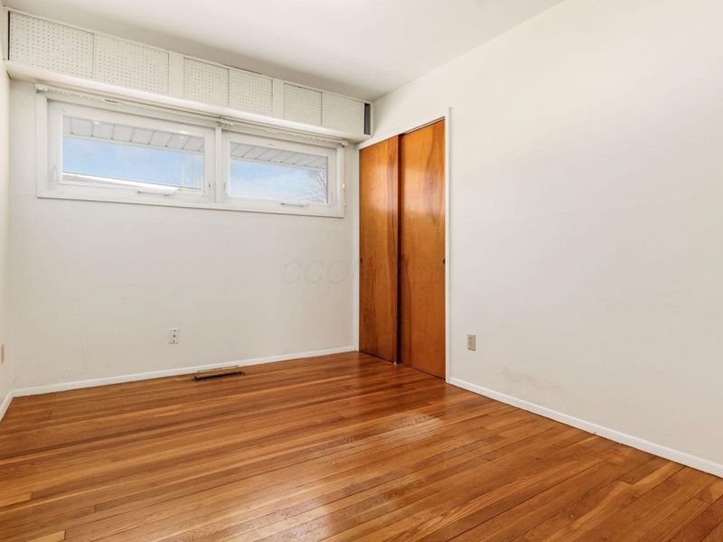 1284 Thurston Drive, Columbus, OH 43227 Photo 21