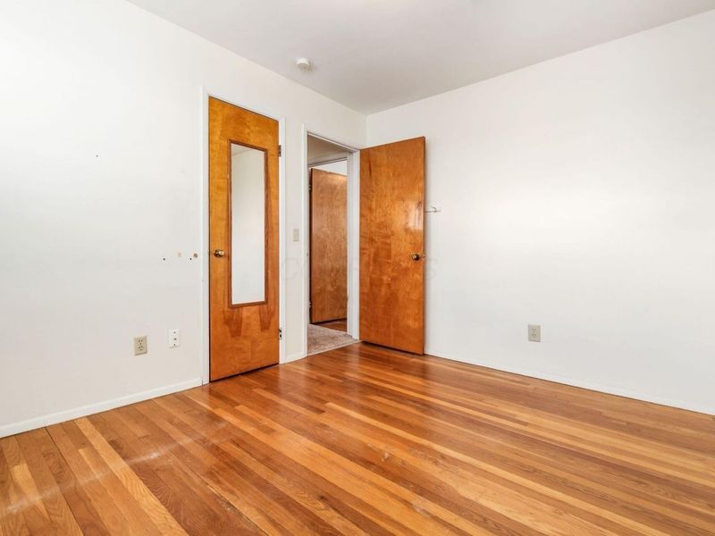 1284 Thurston Drive, Columbus, OH 43227 Photo 25