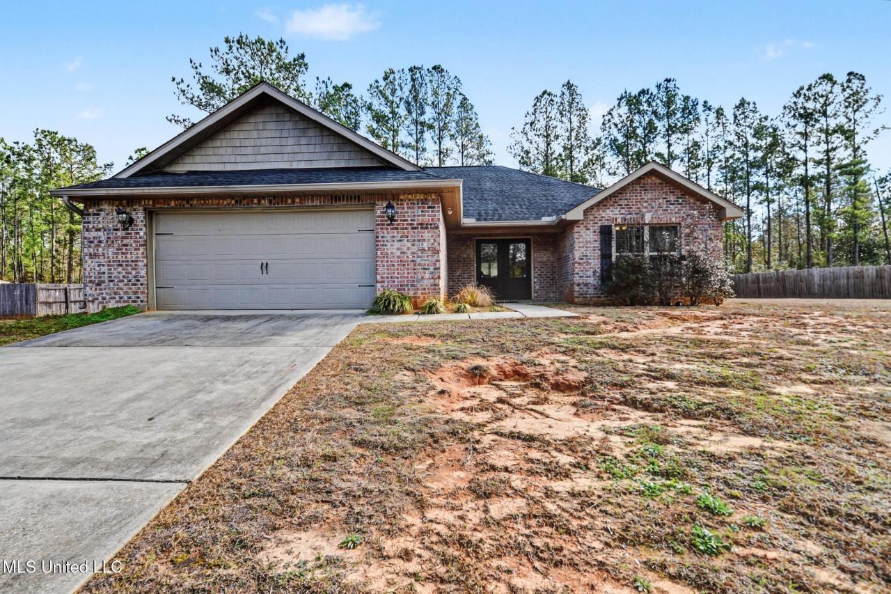 19570 Benson Place, Saucier, MS 39574 Main Photo