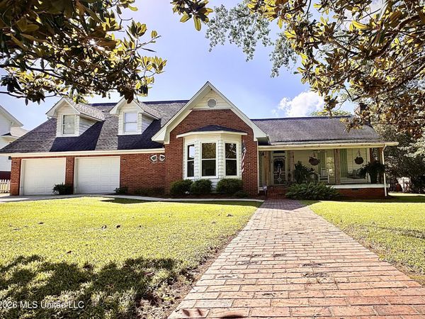 38 Church Street, Lake, MS 39092
