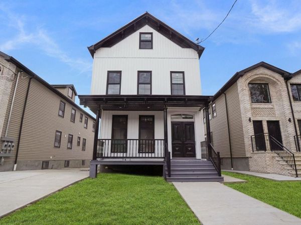 340 E 234th Street, Bronx, NY 10470