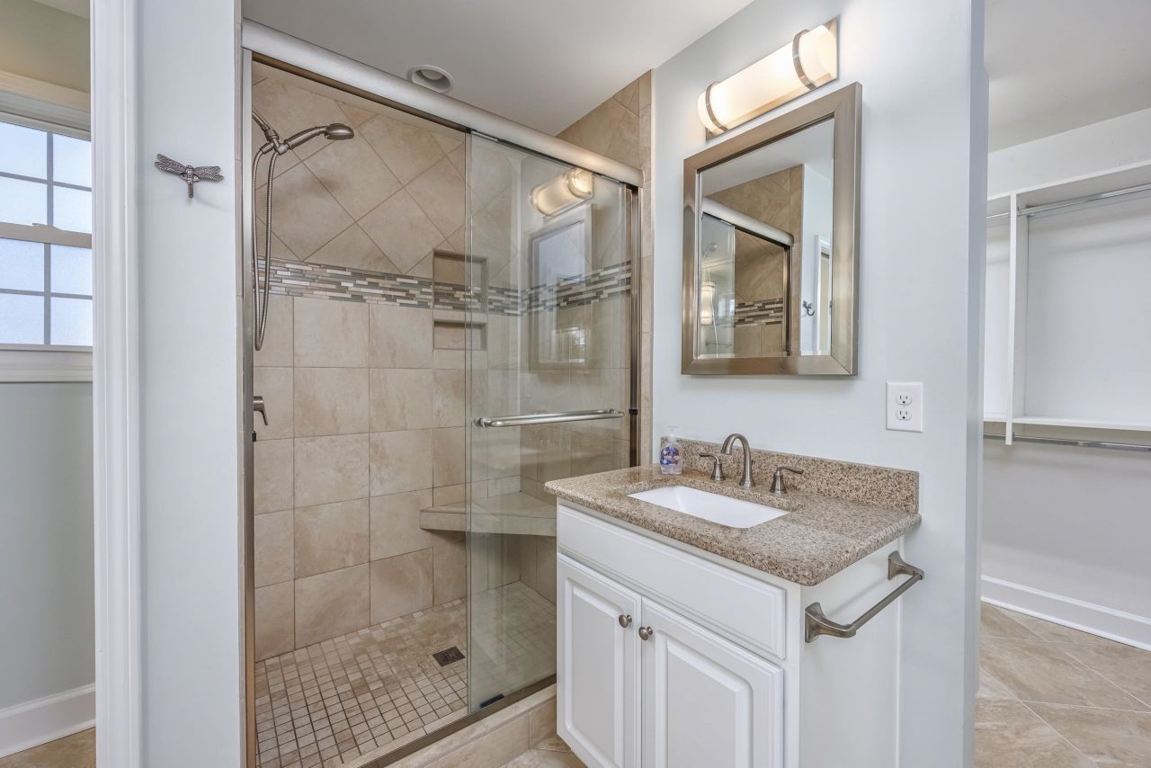 565 Bucks Trail Photo 20