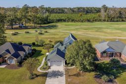 565 Bucks Trail photo 4