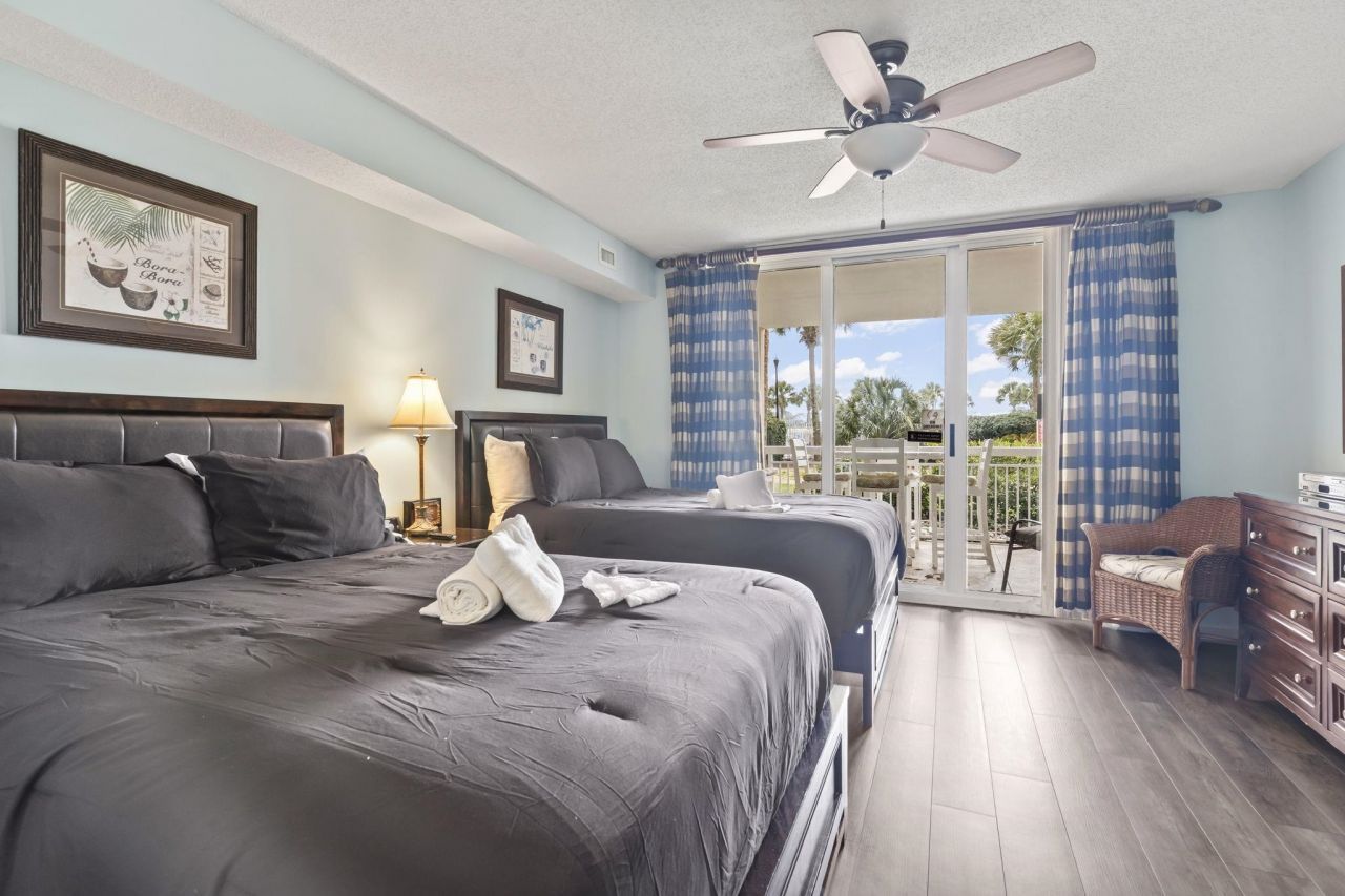 4801 Harbor Pointe Dr. Photo 8