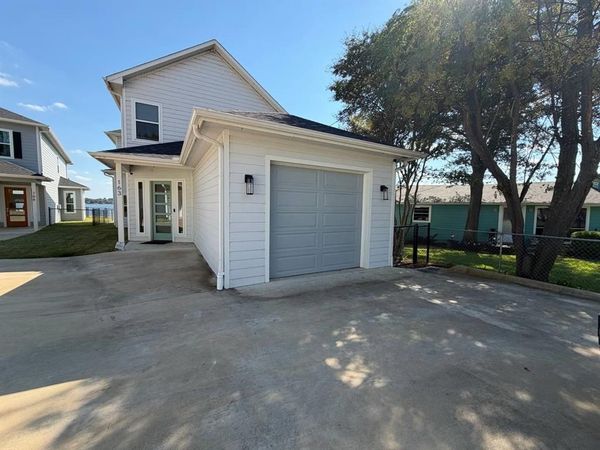 163 Palisade Drive , Mabank, TX 75156