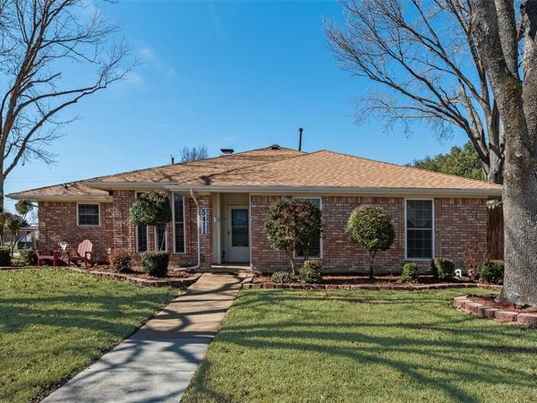 5411 Peach Tree Lane, Sachse, TX 75048