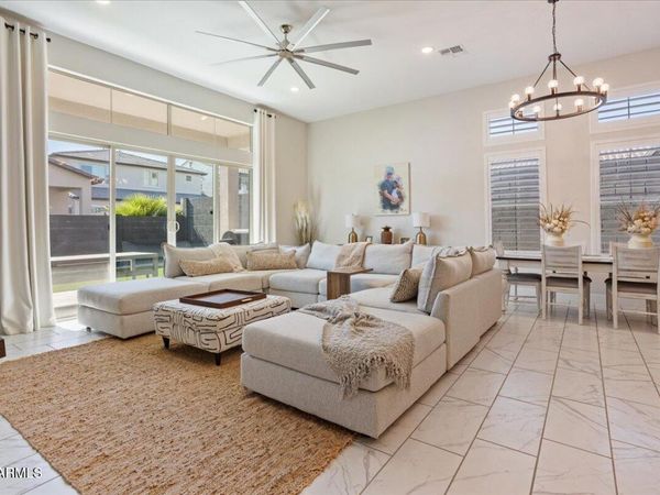 21147 W HILLCREST Boulevard, Buckeye, AZ 85396