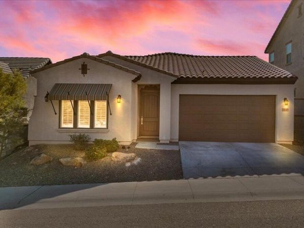 21147 W HILLCREST Boulevard, Buckeye, AZ 85396