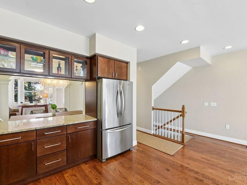 448 Strafer Street, Cincinnati, OH 45226 Photo 14