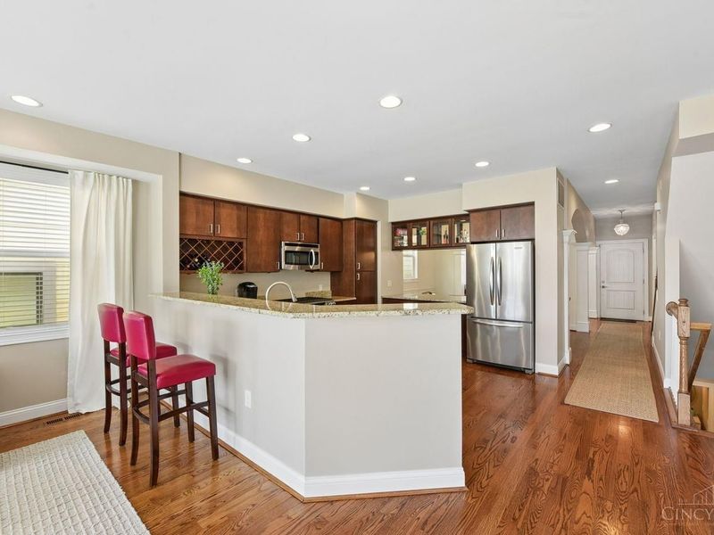 448 Strafer Street, Cincinnati, OH 45226 Photo 16