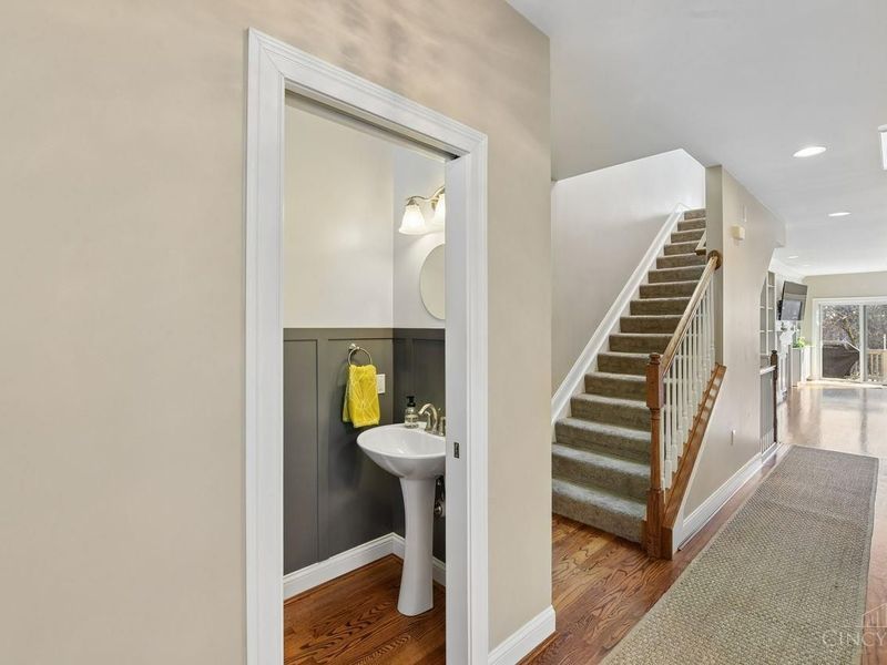 448 Strafer Street, Cincinnati, OH 45226 Photo 24