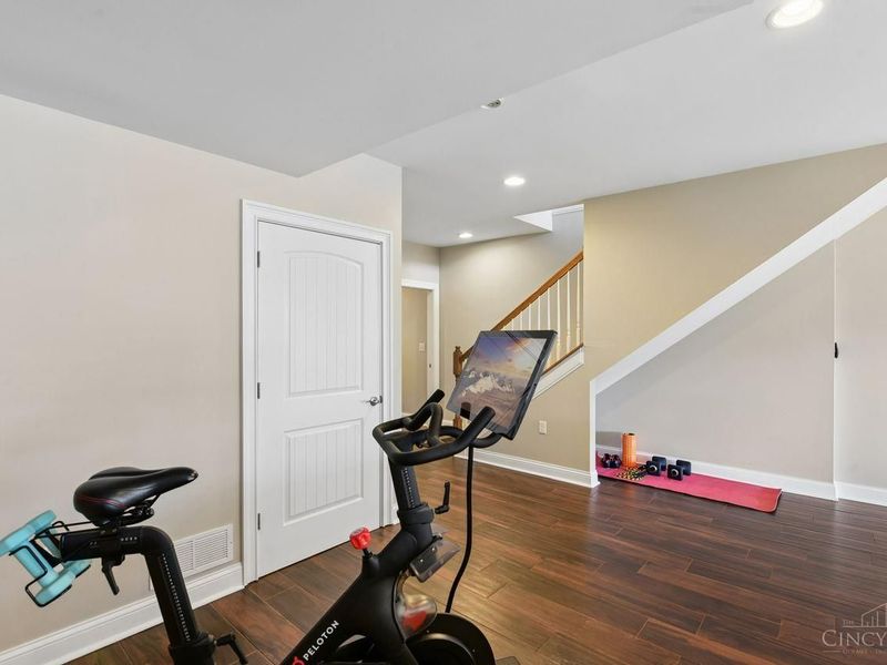 448 Strafer Street, Cincinnati, OH 45226 Photo 52