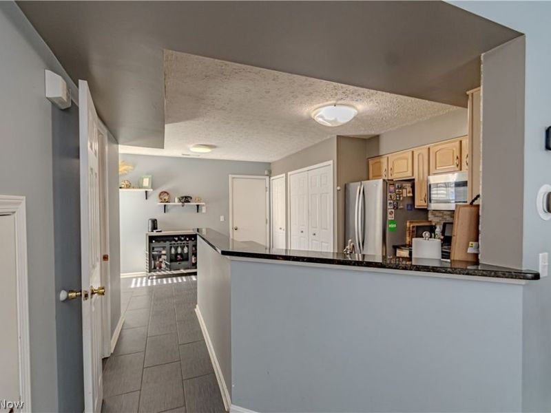 6759 Quarrystone Lane, Middleburg Heights, OH 44130 Photo 8