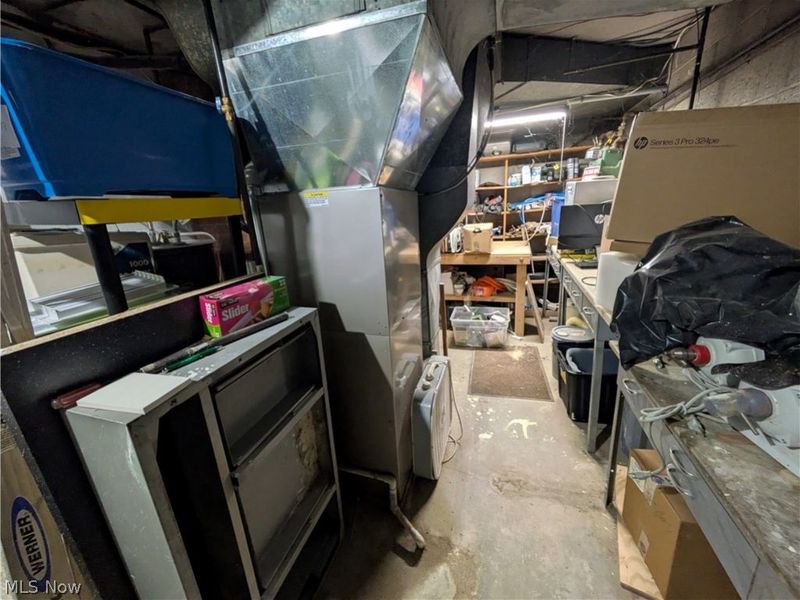 211 3rd Street, Fairport Harbor, OH 44077 Photo 10