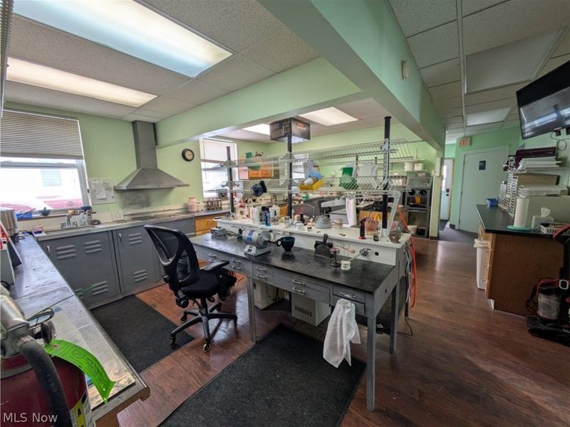 211 3rd Street, Fairport Harbor, OH 44077 Photo 5