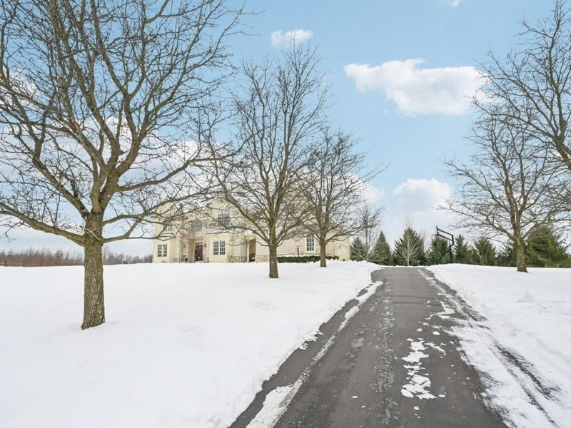 7977 Creek Hollow Road , Blacklick, OH 43004 Photo 2