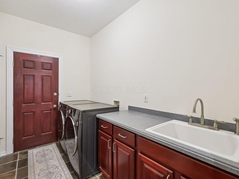 7977 Creek Hollow Road , Blacklick, OH 43004 Photo 33