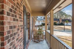 95 Nightingale Manor photo 4