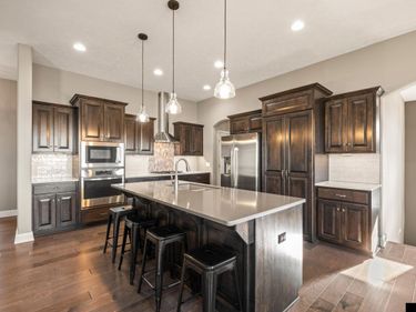 10624 S 191st Avenue, Omaha, NE 68136