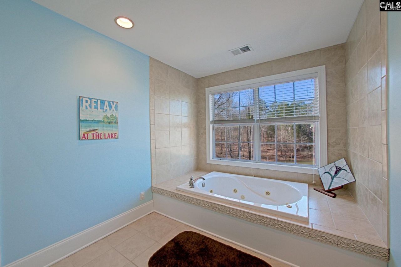 2550 Lake Rd  Photo 40