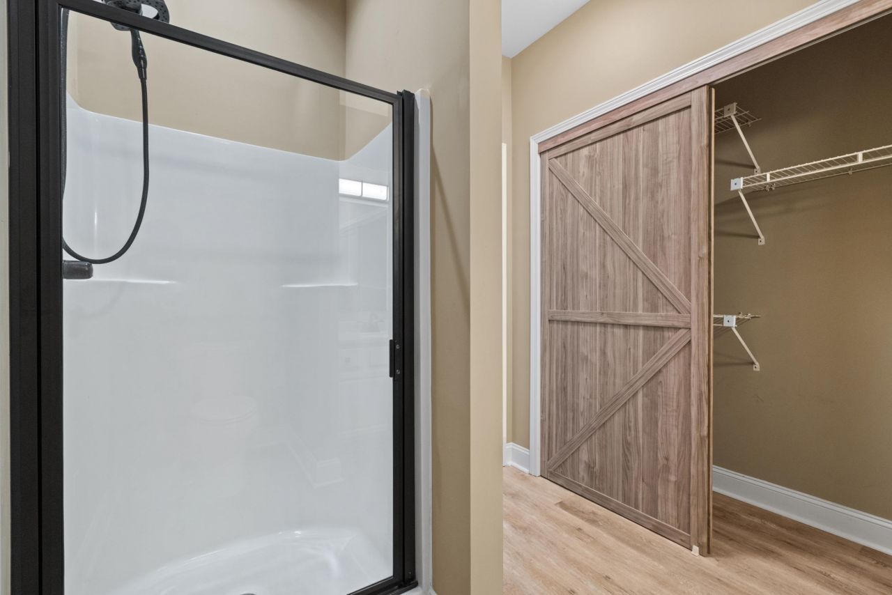 107 Pipers Ln. Photo 36