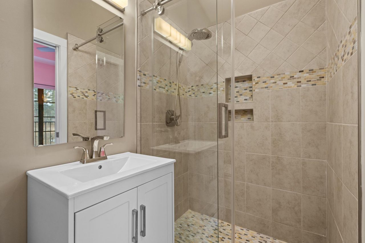 107 Pipers Ln. Photo 39